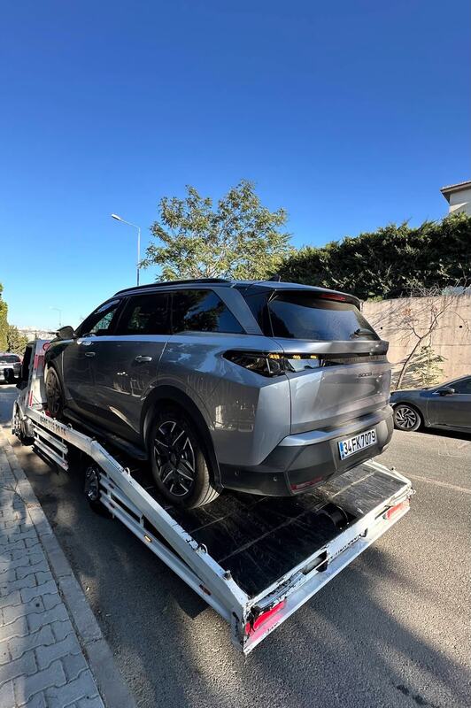 Sultanbeyli oto kurtarma çekici hizmeti — Rio Oto Kurtarma